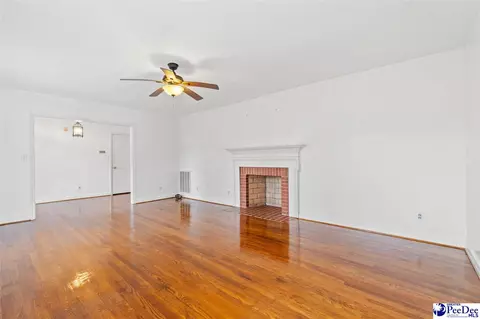Living - 4218 Poole Loop, Mullins, SC 29574 photo 3 of 8