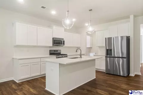 Kitchen - 1184 Summer Duck Loop, Florence, SC 29501 photo 1 of 4