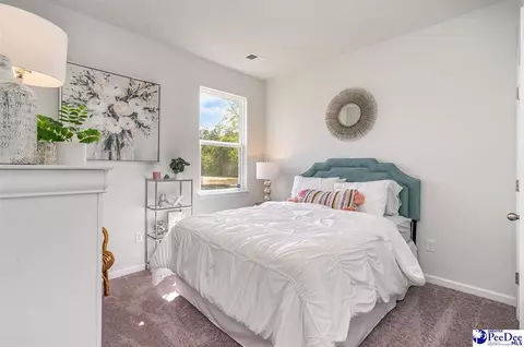 Bedroom - 2075 E Paces Trl, Darlington, SC 29532 photo 4 of 5