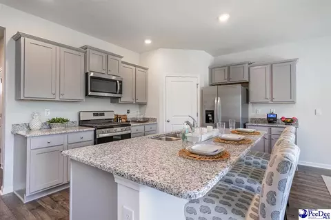 Kitchen - 2075 E Paces Trl, Darlington, SC 29532 photo 1 of 4
