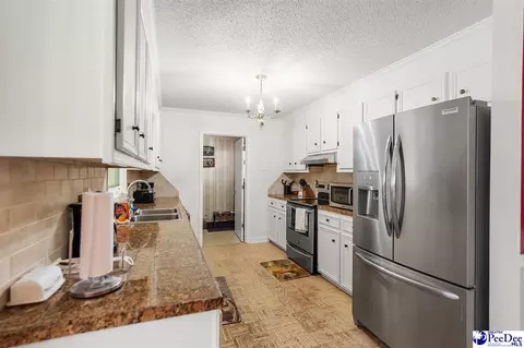 Kitchen - 289 Bullard Ford Rd, Hartsville, SC 29550 photo 1 of 2