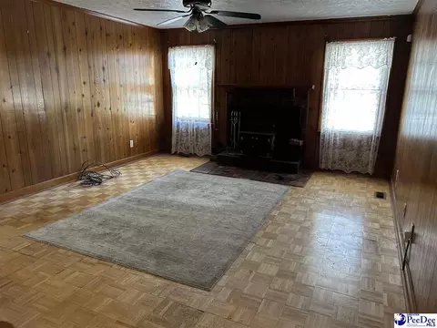 Living - 2709 Newton Rd, Mccoll, SC 29570 photo 3 of 4