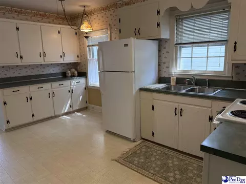 Kitchen - 119 Patsy Ln, Cheraw, SC 29520 photo 2 of 2