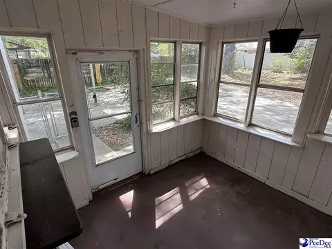 Exterior - 119 Patsy Ln, Cheraw, SC 29520 photo 3 of 8