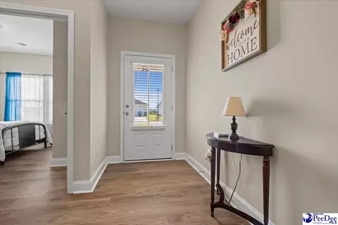 1423 Bourbon Dr, Florence, SC 29501 photo 6