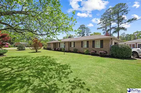 1722 Stratford Cir, Florence, SC 29505