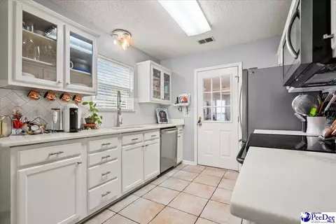 3824 Periwinkle Ln, Florence, SC 29501 photo 13