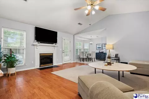 3824 Periwinkle Ln, Florence, SC 29501 photo 7