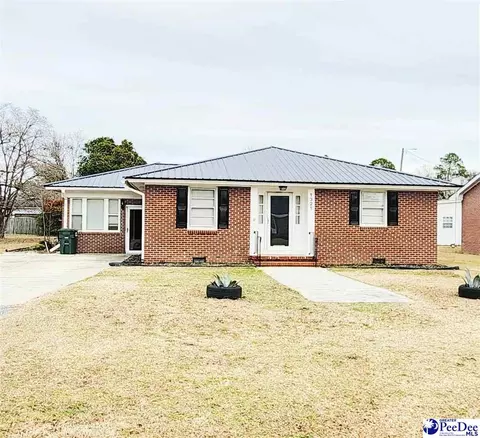 1321 E Washington St, Dillon, SC 29536