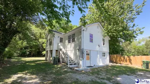 321 Park Ave #A, Florence, SC 29501