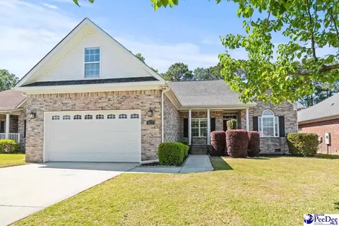 477 Cove Pointe Dr, Florence, SC 29501