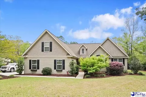 1105 Huntington Dr, Hartsville, SC 29550