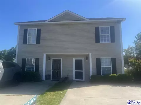 2233 B Oakwood, Florence, SC 29501