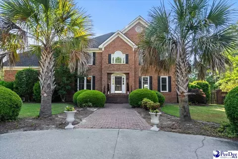 818 Vintage Dr, Florence, SC 29501
