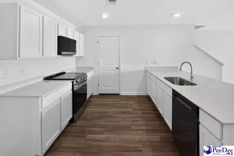 Kitchen - 237 Drizzy Dr, Florence, SC 29506 photo 1 of 2