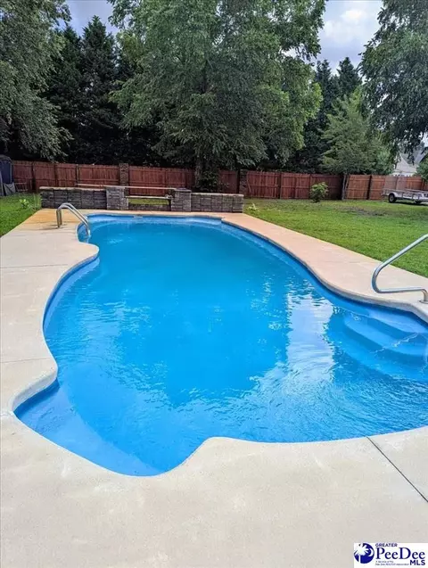 Exterior - 398 Sahalee Ln, Florence, SC 29501 photo 15 of 15