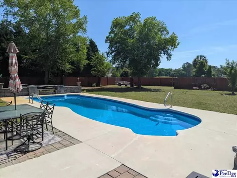 Exterior - 398 Sahalee Ln, Florence, SC 29501 photo 13 of 15