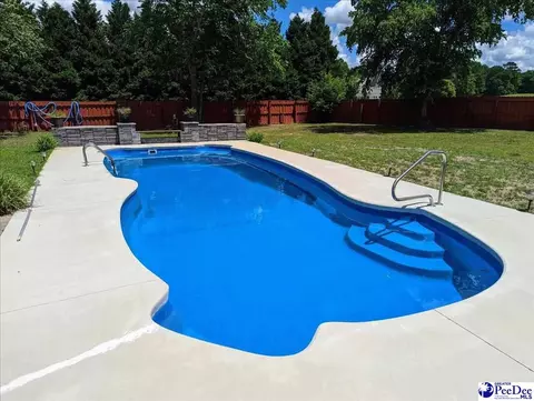 Exterior - 398 Sahalee Ln, Florence, SC 29501 photo 12 of 15