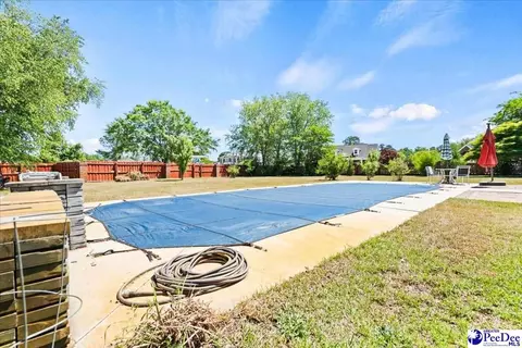 Exterior - 398 Sahalee Ln, Florence, SC 29501 photo 8 of 15