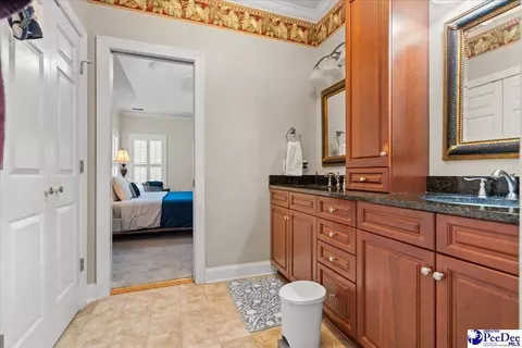 Bath - 3128 Harvard Way, Florence, SC 29501 photo 5 of 6
