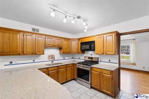Kitchen - 2318 Hoffmeyer Rd, Florence, SC 29501 photo 3 of 4