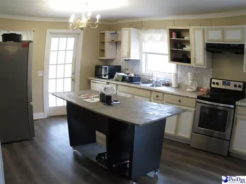 Kitchen - 2519 E Mciver Rd, Florence, SC 29501 photo 1 of 2
