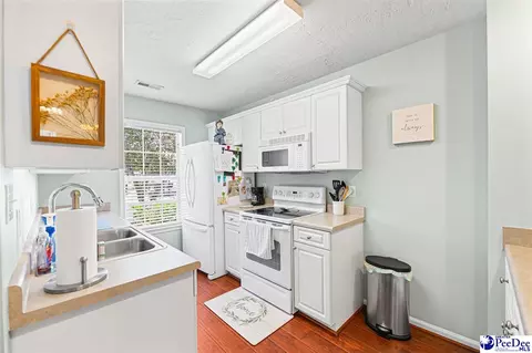 Kitchen - 3047 Combray Cir, Florence, SC 29501 photo 1 of 4