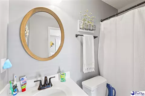 Bath - 3047 Combray Cir, Florence, SC 29501 photo 2 of 2