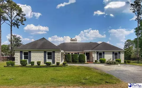 1214 Richard St, Dillon, SC 29536