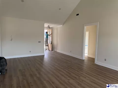 4044 Crest Cv, Florence, SC 29501 photo 4