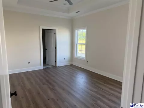 4044 Crest Cv, Florence, SC 29501 photo 2