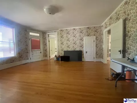 Living - 200 Ivey St, Clio, SC 29525 photo 5 of 7