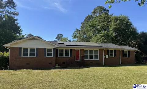14 Hamden Cir, Cheraw, SC 29520