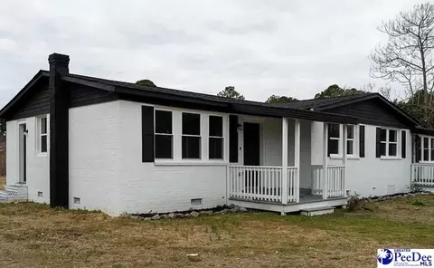 421 Pineville Rd, Darlington, SC 29532