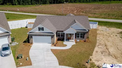 4041 Crest Cv, Florence, SC 29501 photo 2