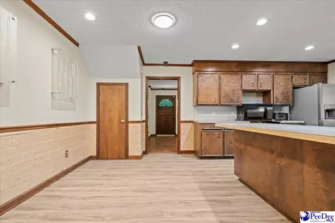 Entry Way - 1403 Pheasant Rd, Effingham, SC 29541 photo 2 of 6