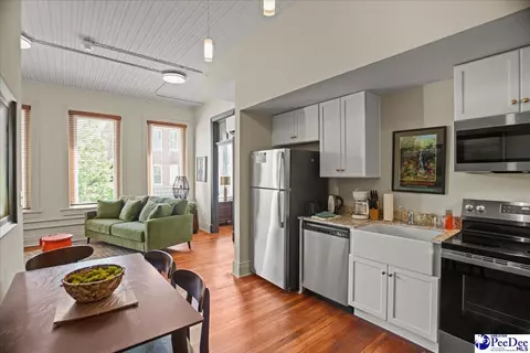 Kitchen - 127 W Evans St UNIT E, Florence, SC 29501 photo 1 of 2