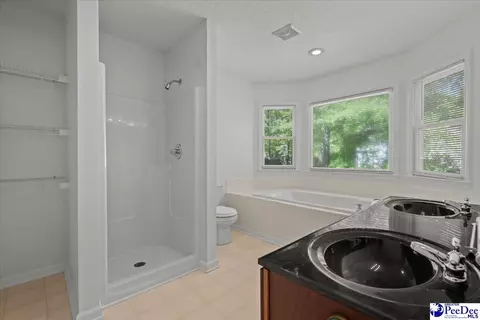 Bath - 570 Coach Rd, Cheraw, SC 29520 photo 1 of 4