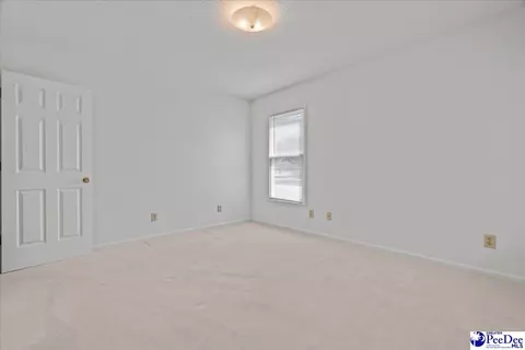 Bedroom - 570 Coach Rd, Cheraw, SC 29520 photo 3 of 5