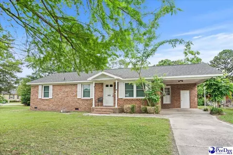 1425 Aaron Cir, Florence, SC 29506