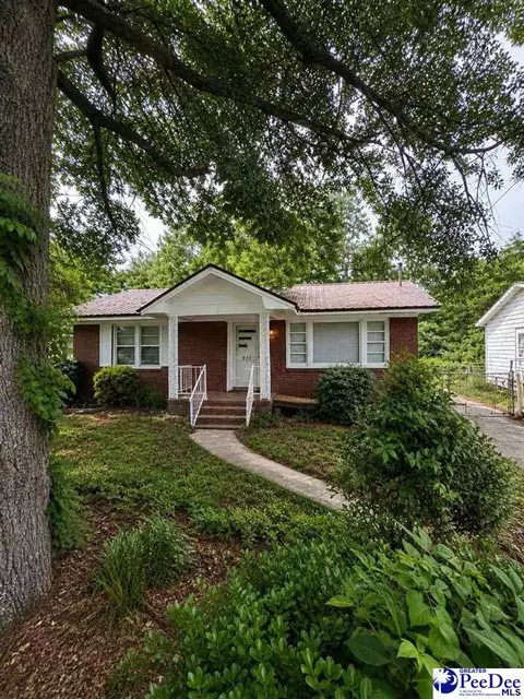 911 W Sumter St, Florence, SC 29501