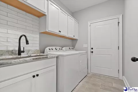 4005 W Eagle St, Florence, SC 29501 photo 24