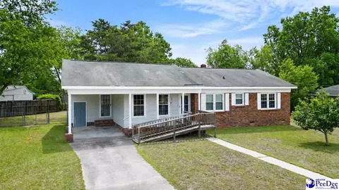 2006 S Converse Dr, Florence, SC 29505