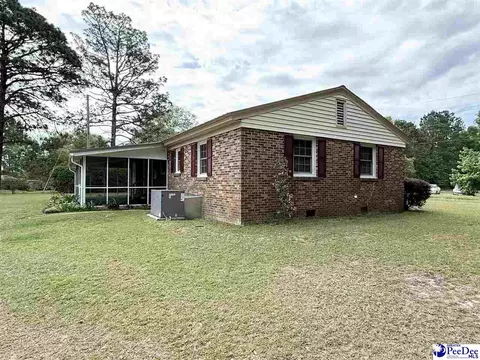 Exterior - 2134 Arrie Rd, Dillon, SC 29536 photo 10 of 18