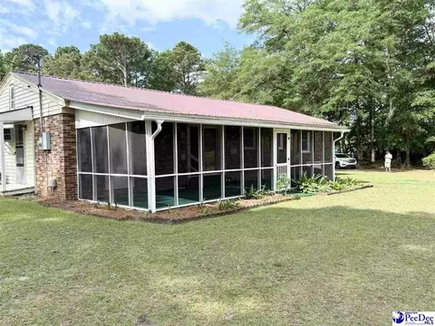 Exterior - 2134 Arrie Rd, Dillon, SC 29536 photo 14 of 18