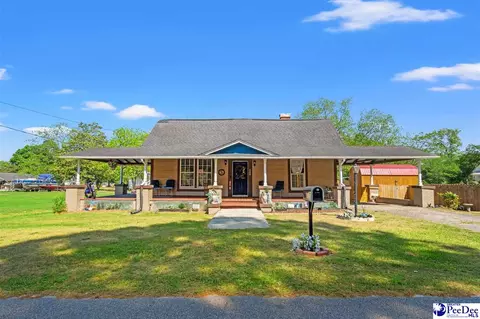 209 S Walnut St, Lake View, SC 29563