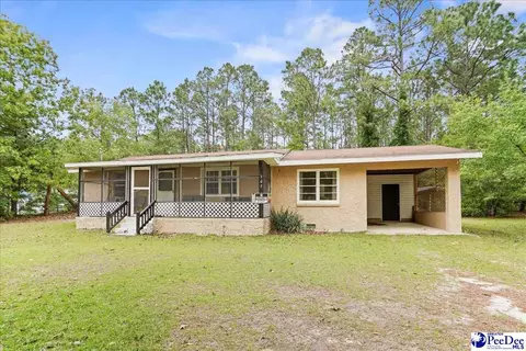 307 Hyland Ln, Mcbee, SC 29101