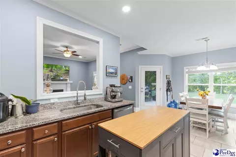 Kitchen - 3699 Saddleridge Dr, Florence, SC 29501 photo 4 of 5