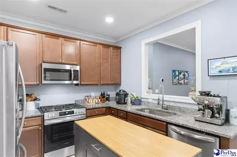 Kitchen - 3699 Saddleridge Dr, Florence, SC 29501 photo 3 of 5