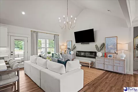 Living - 2942 Suzanne Dr, Florence, SC 29501 photo 1 of 2